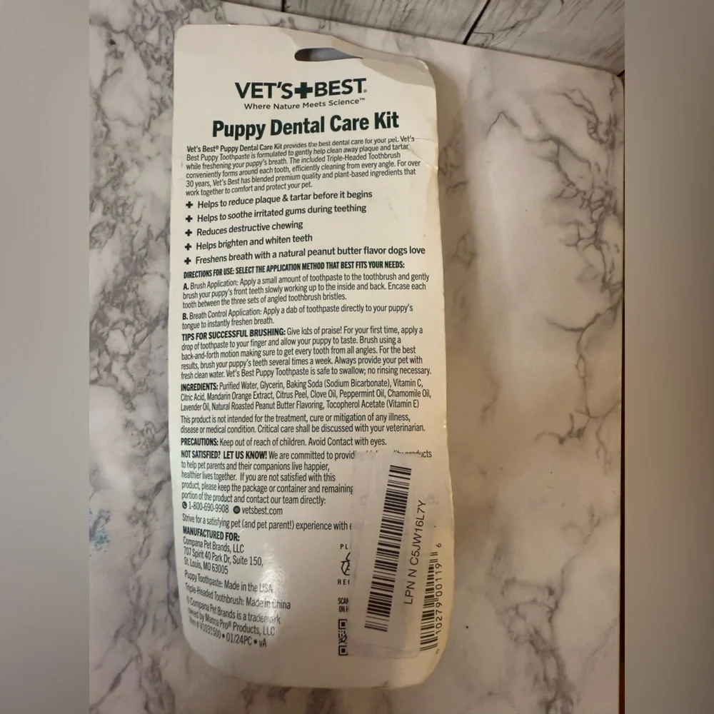 Vets Best Dog Toothbrush And Toothpaste Dental Care Kit For Fresh Breath